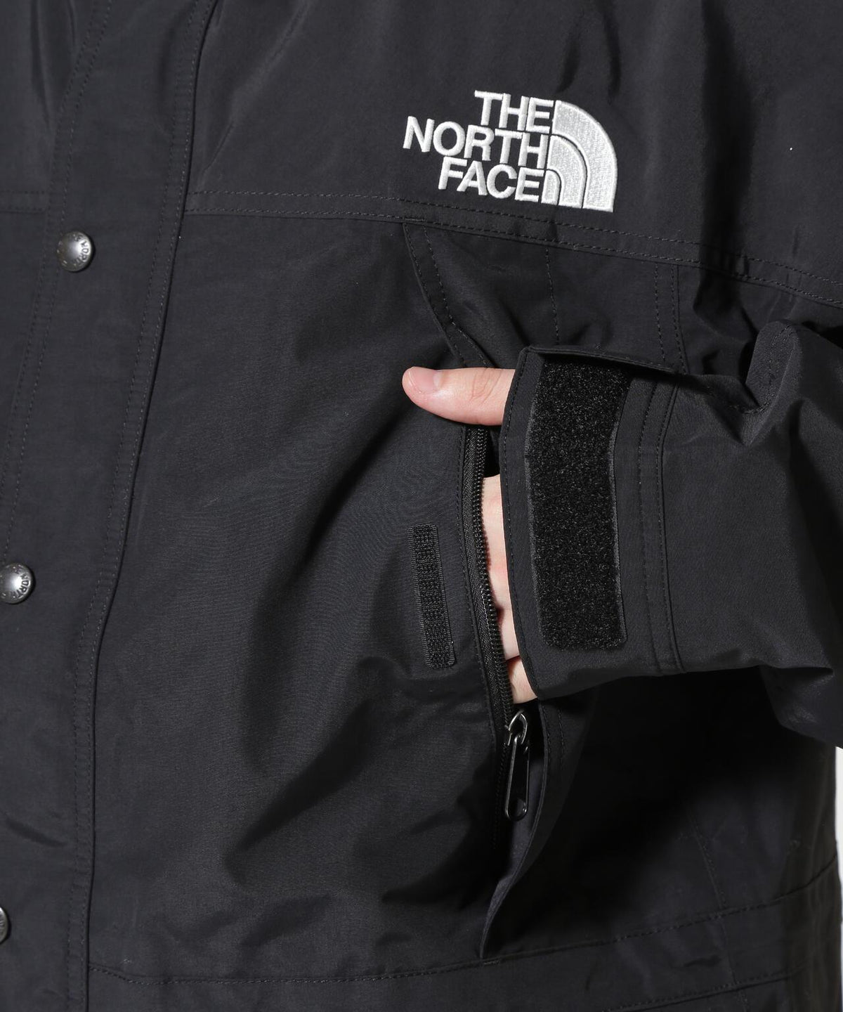 THE NORTH FACEпј€еЊ—йќўпј‰ е±±ењ°иј•и–„е¤ѕе…‹
